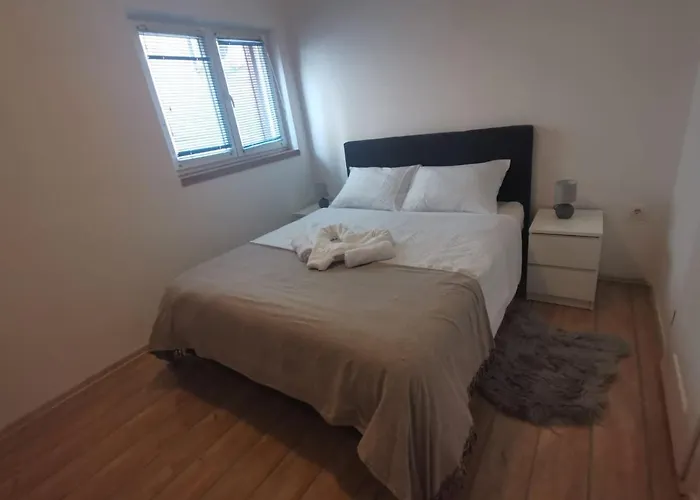Braavos Apartments Sibenik - Free Parking - Marina 100M